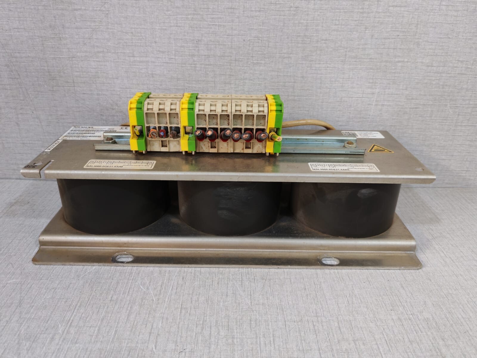 Siemens 6SL 3000-0DE21-6AA0 SIEMENS 6SL 3000-0DE21-6AA0 Simodrive 3-Phase HFD Linereactor 7