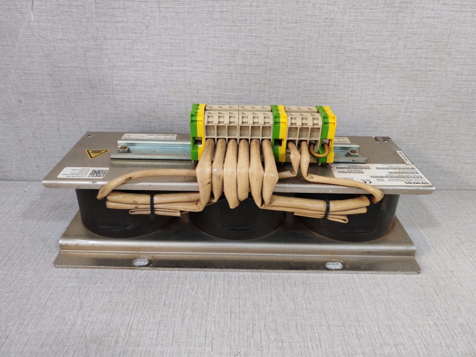 Siemens 6SL 3000-0DE21-6AA0 SIEMENS 6SL 3000-0DE21-6AA0 Simodrive 3-Phase HFD Linereactor 8