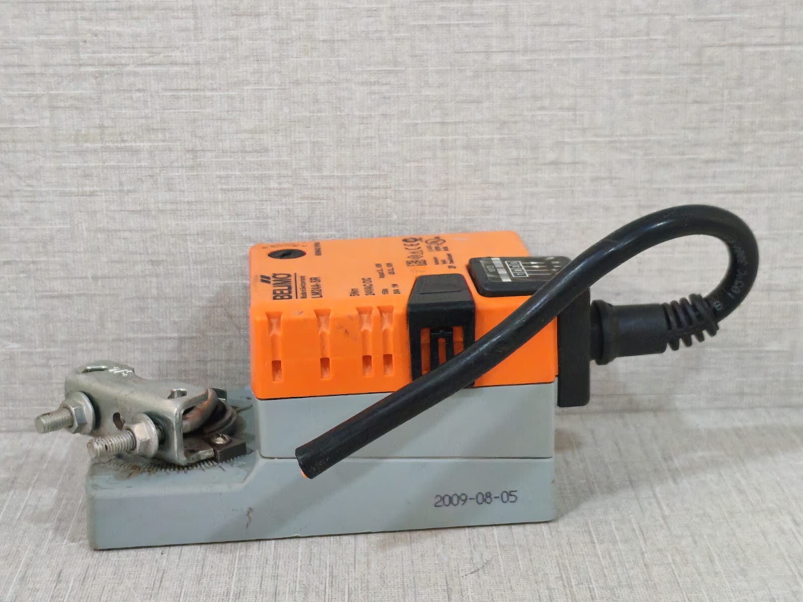 Belimo LM24A-SR BELIMO LM24A-SR DAMPER ACTUATOR 3