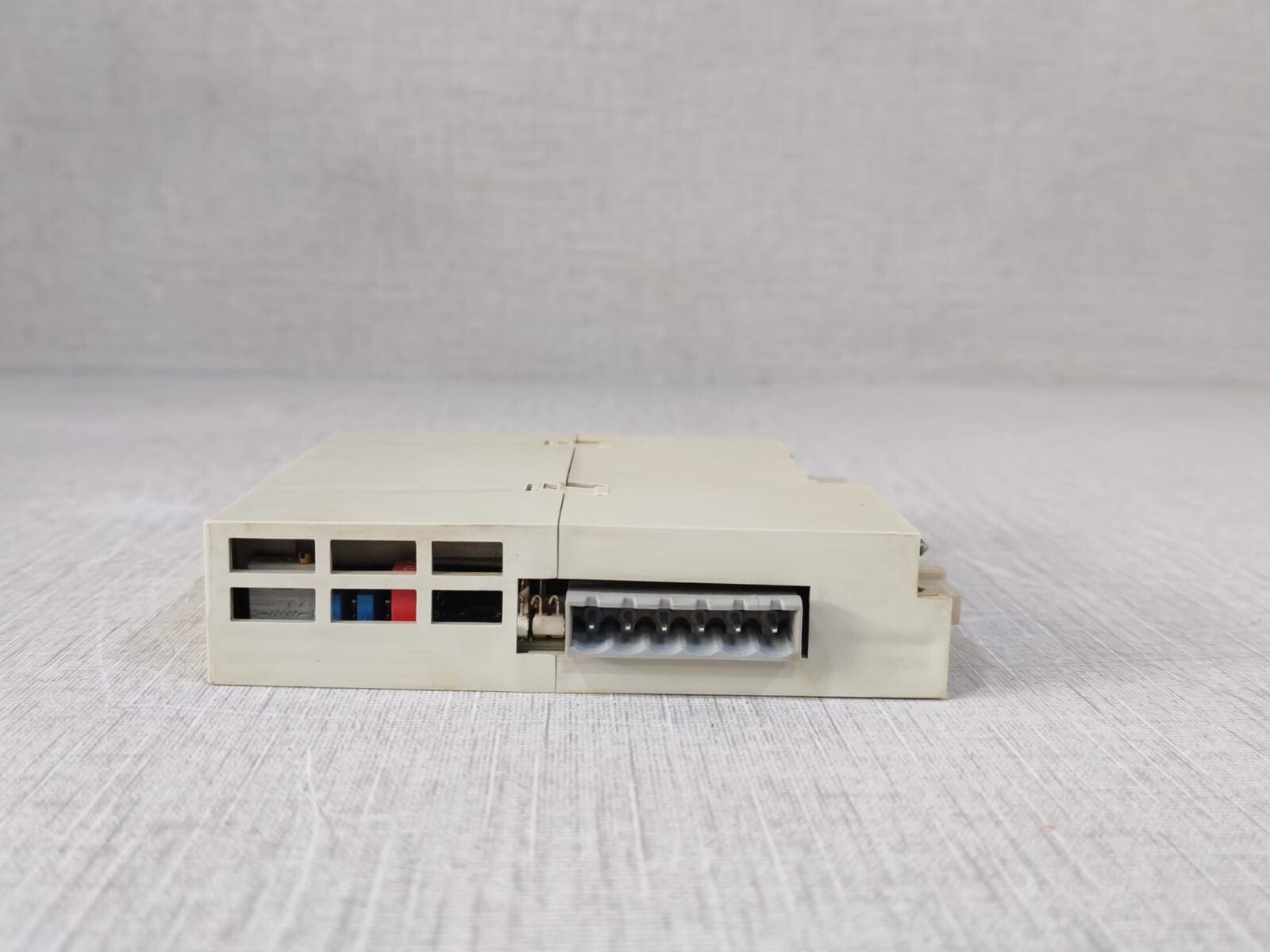 Siemens 6FC5111-0CA04-0AA0 Siemens Sinumerik 6FC5111-0CA04-0AA0 DMP Analog Input Module 7