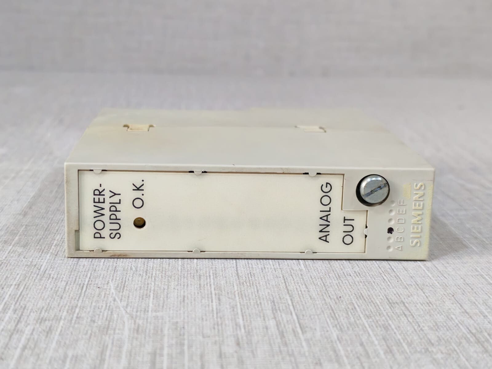 Siemens 6FC5111-0CA05-0AA0 Siemens Sinumerik 6FC5111-0CA05-0AA0 DMP Analog Output Module 4