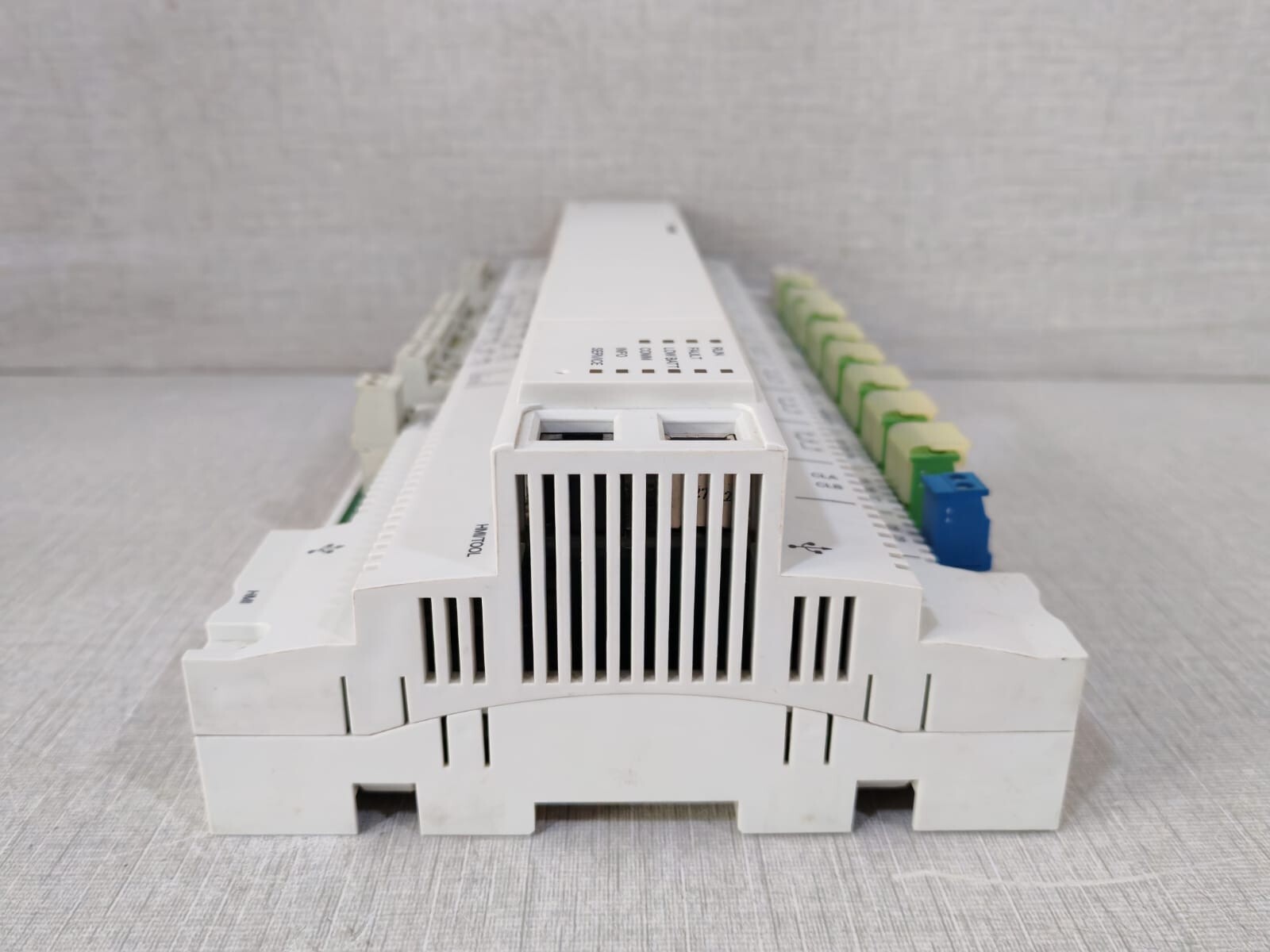 Siemens PXC36.D SIEMENS PXC36.D AUTOMATION STATION WITH 36 DATA POINTS AND BACNET ON LONTALK 7