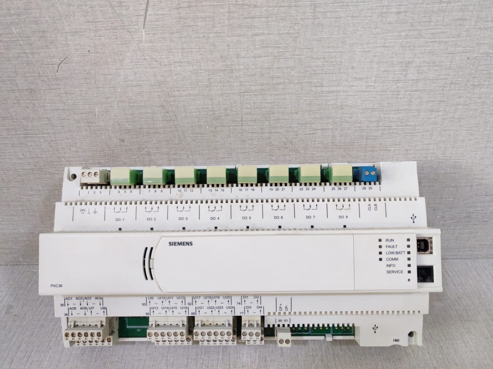 SIEMENS PXC36.D AUTOMATION STATION WITH 36 DATA POINTS AND BACNET ON LONTALK