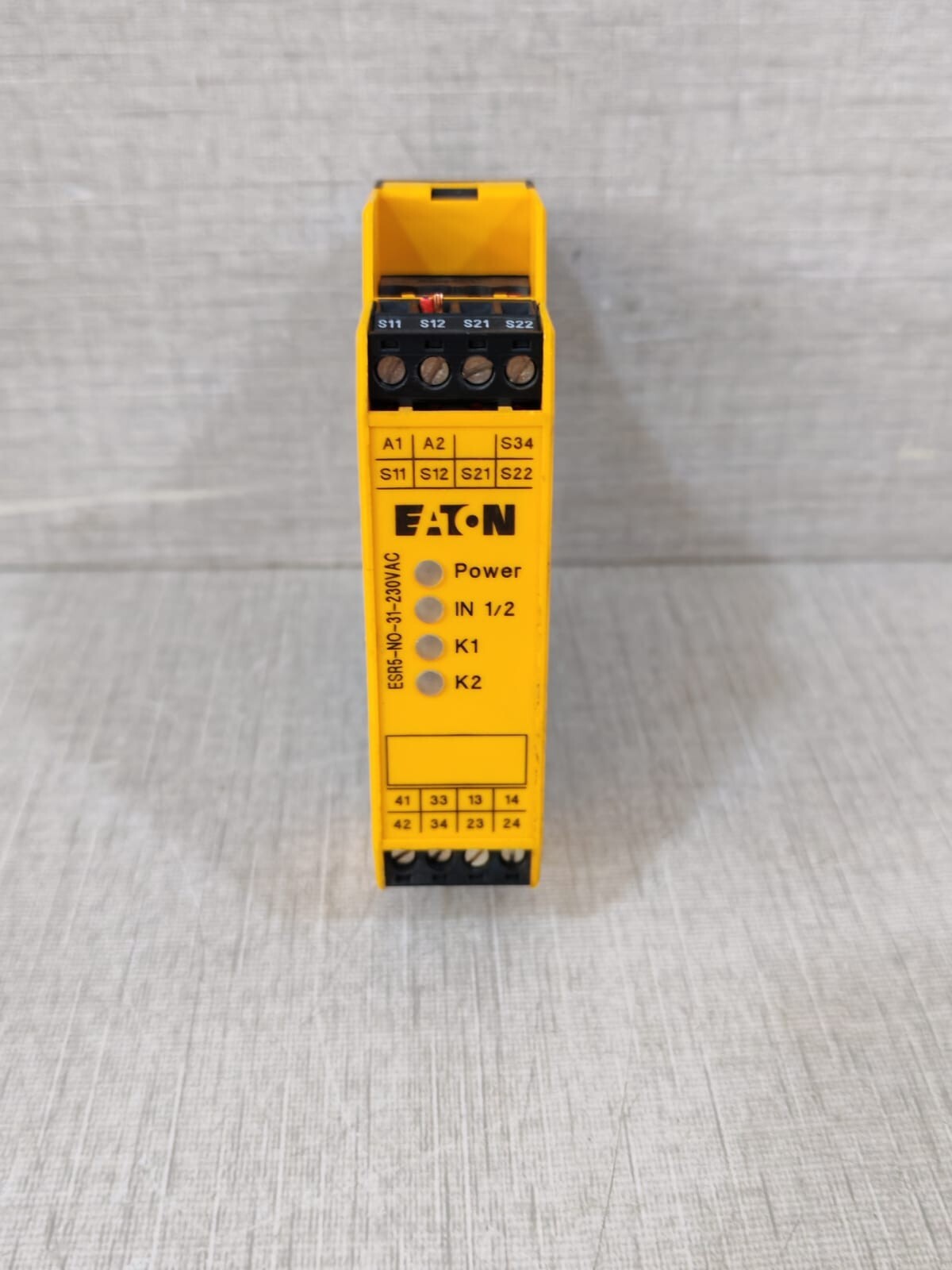 EATON ESR5-NO-31-230VAC SAFETY RELAY
