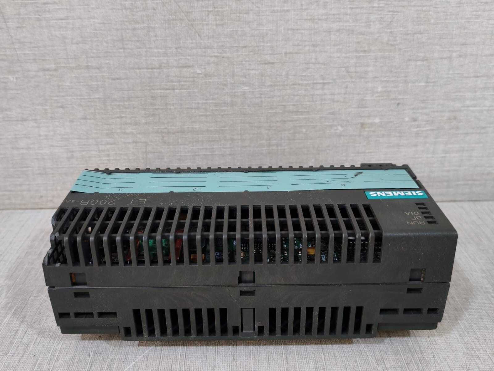 Siemens 134-0HF01-0BB0/134-0CD40-0XA0 SIEMENS ET 200B-4A SIMATIC S7 134-0HF01-0BB0/134-0CD40-0XA0 7