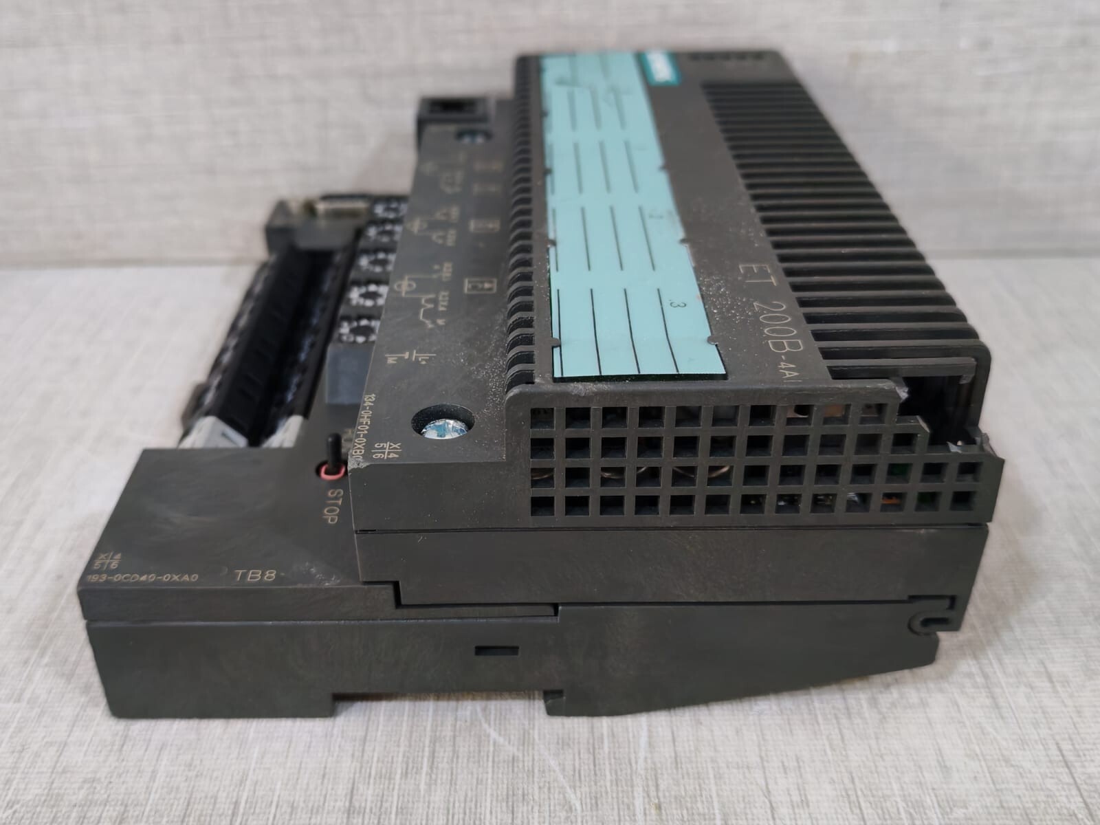 Siemens 134-0HF01-0BB0/134-0CD40-0XA0 SIEMENS ET 200B-4A SIMATIC S7 134-0HF01-0BB0/134-0CD40-0XA0 10