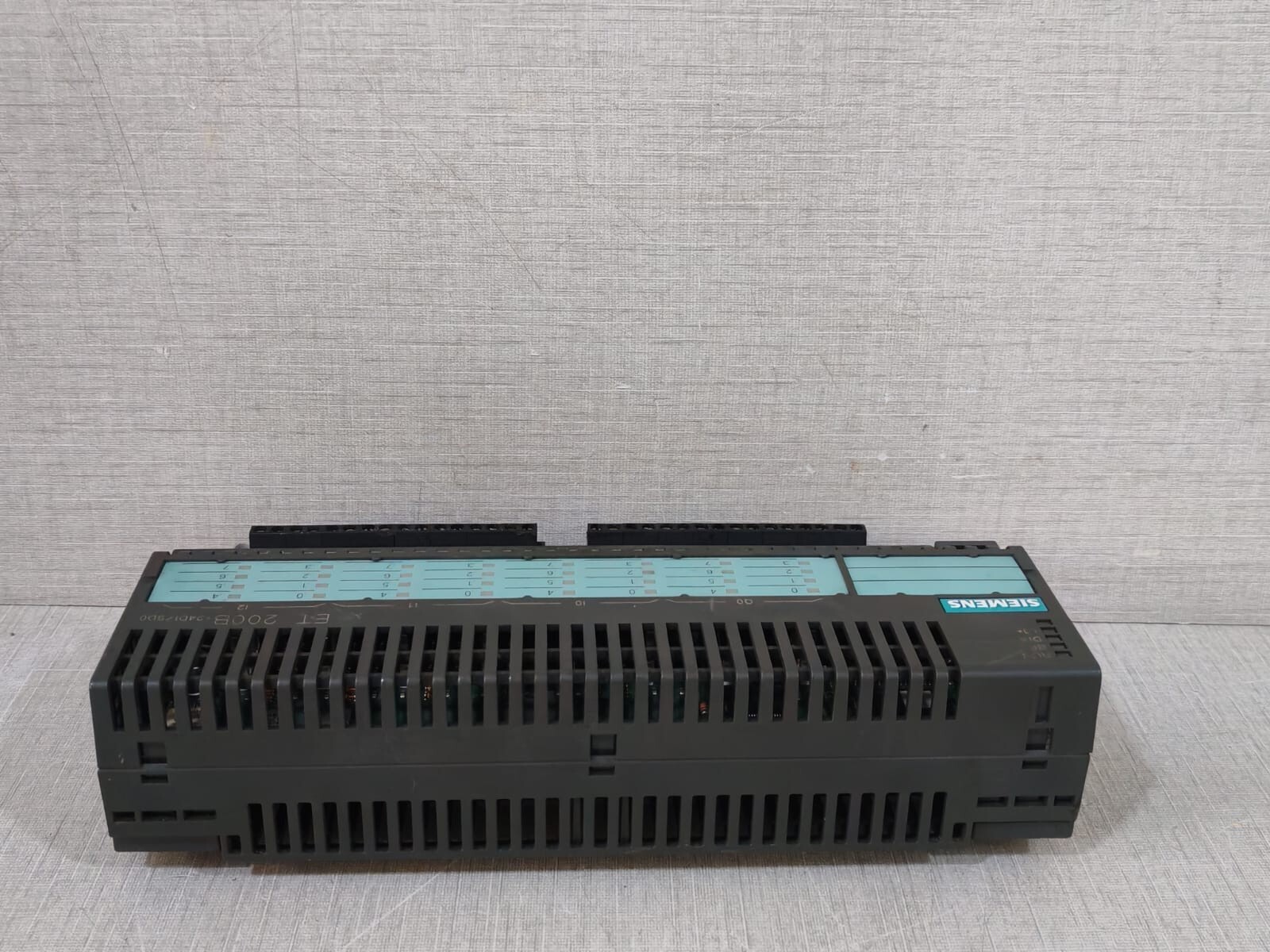 Siemens 193-0CB10-0XA0/133-0BN01-0XB0 SIEMENS ET 200B-24DI/8DO PROGRAMMABLE CONTROLLER 193-0CB10-0XA0/133-0BN01-0XB0 6