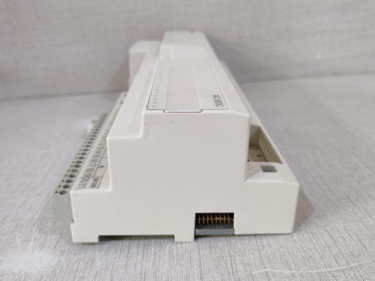 ABB AC 800C/3BSE021386R3 ABB PM210 COMPACT CONTROLLER AC 800C/3BSE021386R3 10