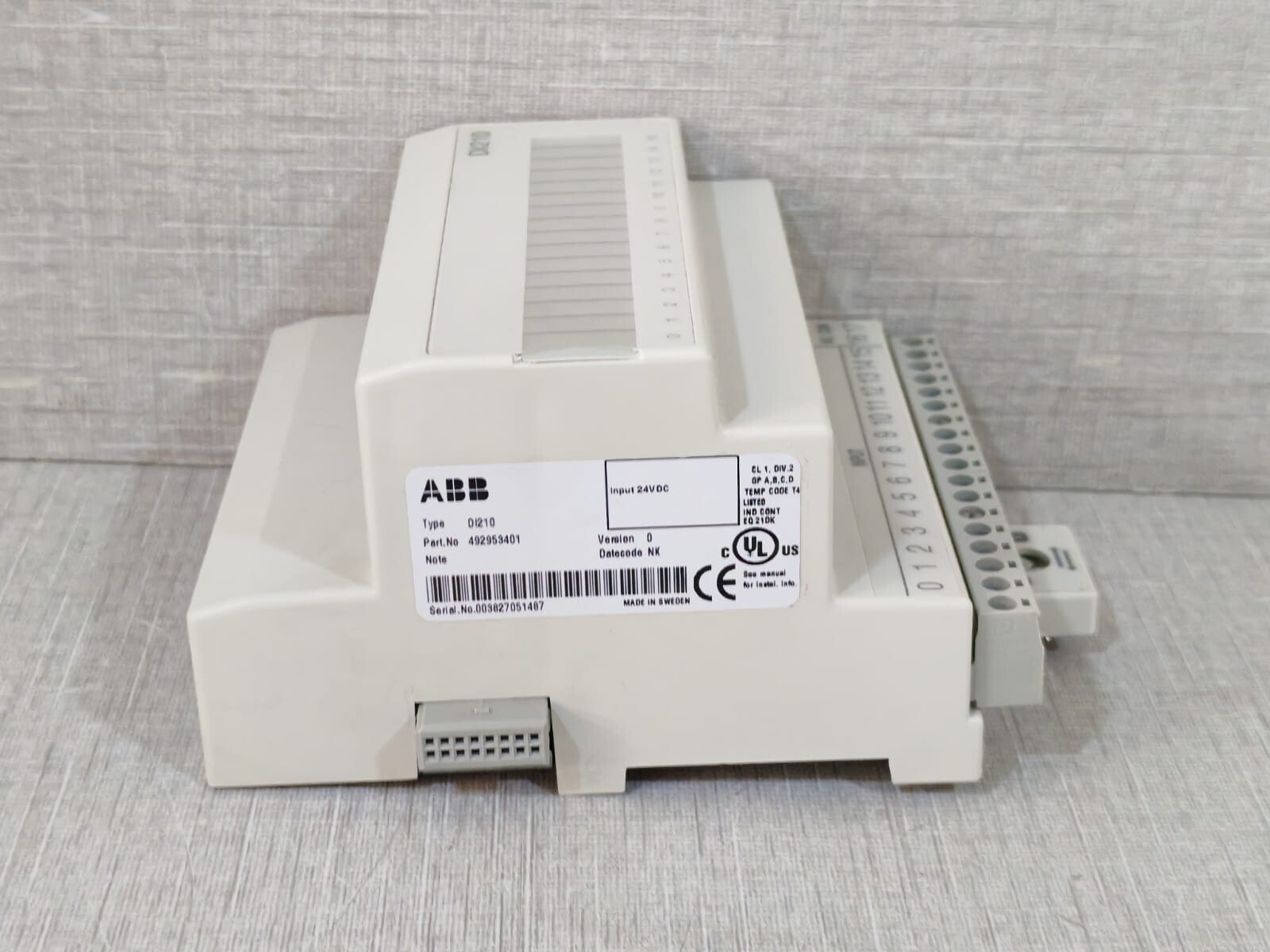 ABB 492953401 ABB DI210 Digital Input Module 492953401 6