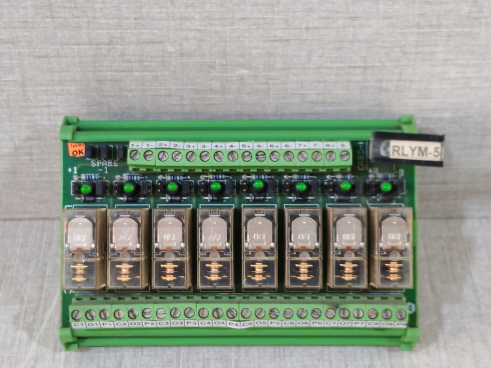 UL GROUP UL24DO8CO-C 8-CHANNEL RELAY BOARD