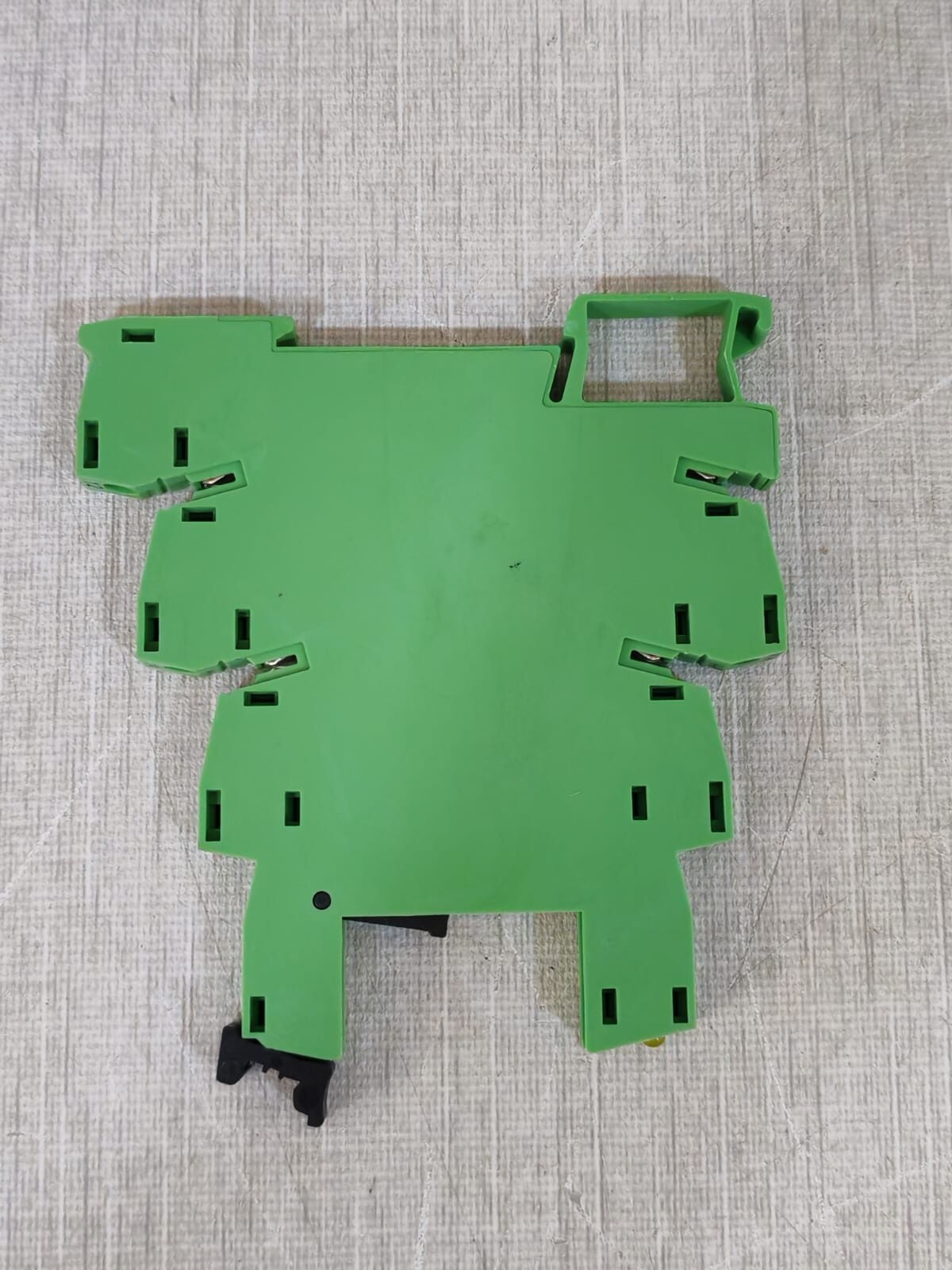 Phoenix Contact PLC-BSC-24DC/21 PHOENIX CONTACT PLC-BSC-24DC/21 RELAY BASE 29 66 016 3