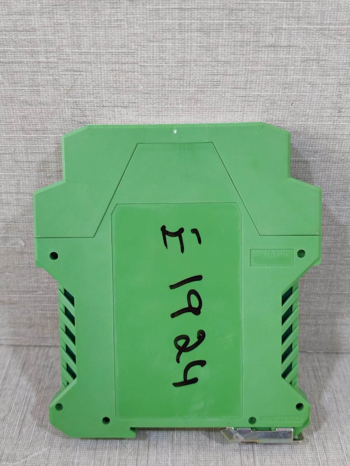 Phoenix Contact MCR-C-U/I-4-DC PHOENIX CONTACT MCR-C-U/I-4-DC ISOLATING AMPLIFIER 2814537 5