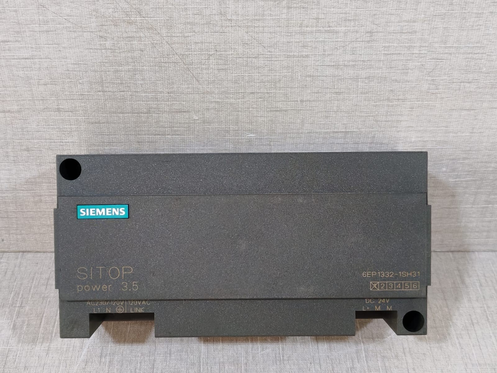 SIEMENS 6EP1332-1SH31 SITOP POWER 3.5 UNIVERSAL LINE STABILIZED POWER SUPPLY