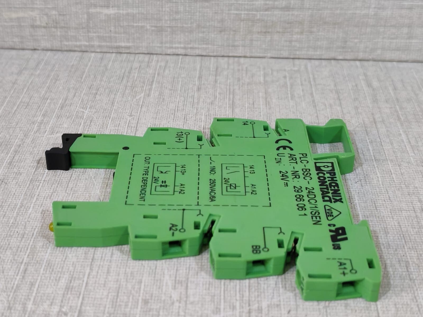 Phoenix Contact 2966061 PHOENIX CONTACT PLC-BSC-24DC/1/SEN INTERFACE RELAY 2966061 6