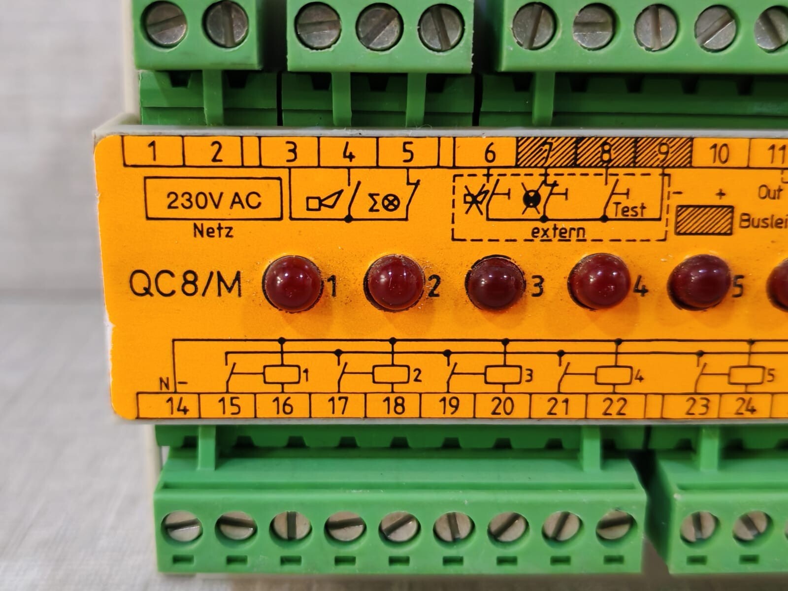 CTQ-UNITRO QC8/M CTQ-UNITRO QC8/M FAULT REPORTING SYSTEM 230VAC 2