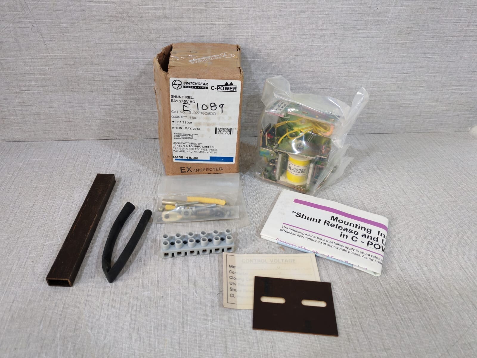 Larsen & Toubro SL92718OBOO 240 VAC Type EA1 Shunt Release
