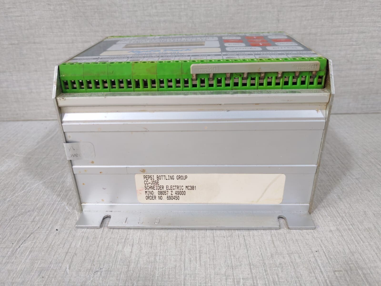HYDE PARK MC381 HYDE PARK MC381 NO CONTAINER NO FILL TRIP CONTROLLER 100-240VAC-TRIED & TESTED 10
