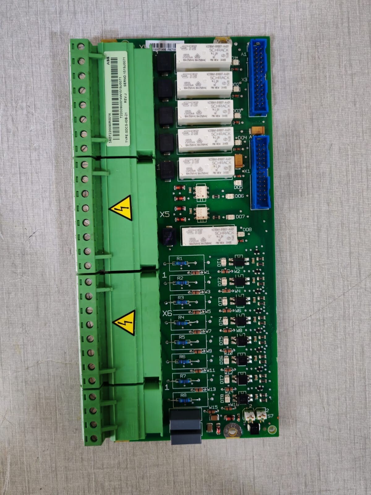 ABB ABB SDCS-IOB-21 ABB SDCS-IOB-21 PLC Module PCB Board 3