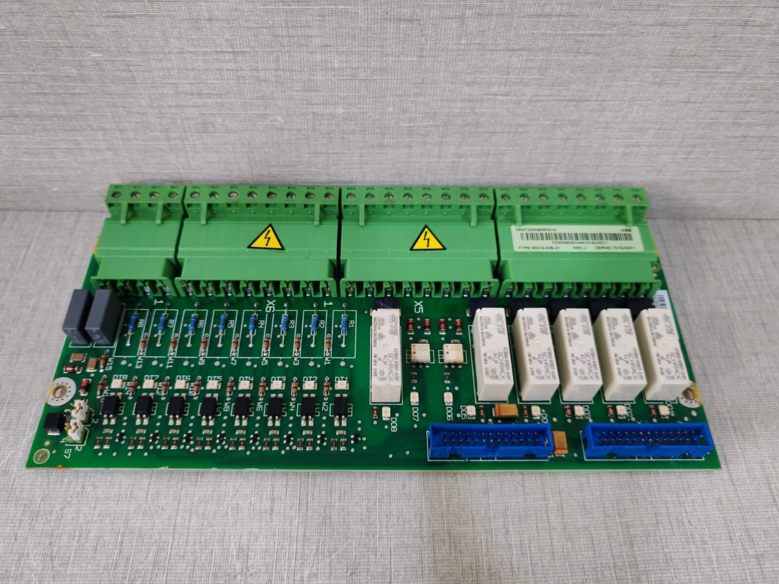 ABB ABB SDCS-IOB-21 ABB SDCS-IOB-21 PLC Module PCB Board 4