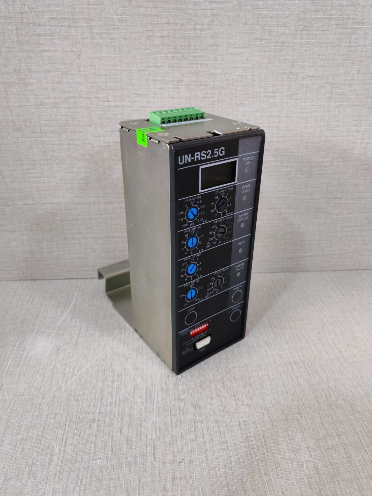 Unbranded LF90156 UN-RS2.5G Air Circuit Breaker System LF90156 Rev: 06 3