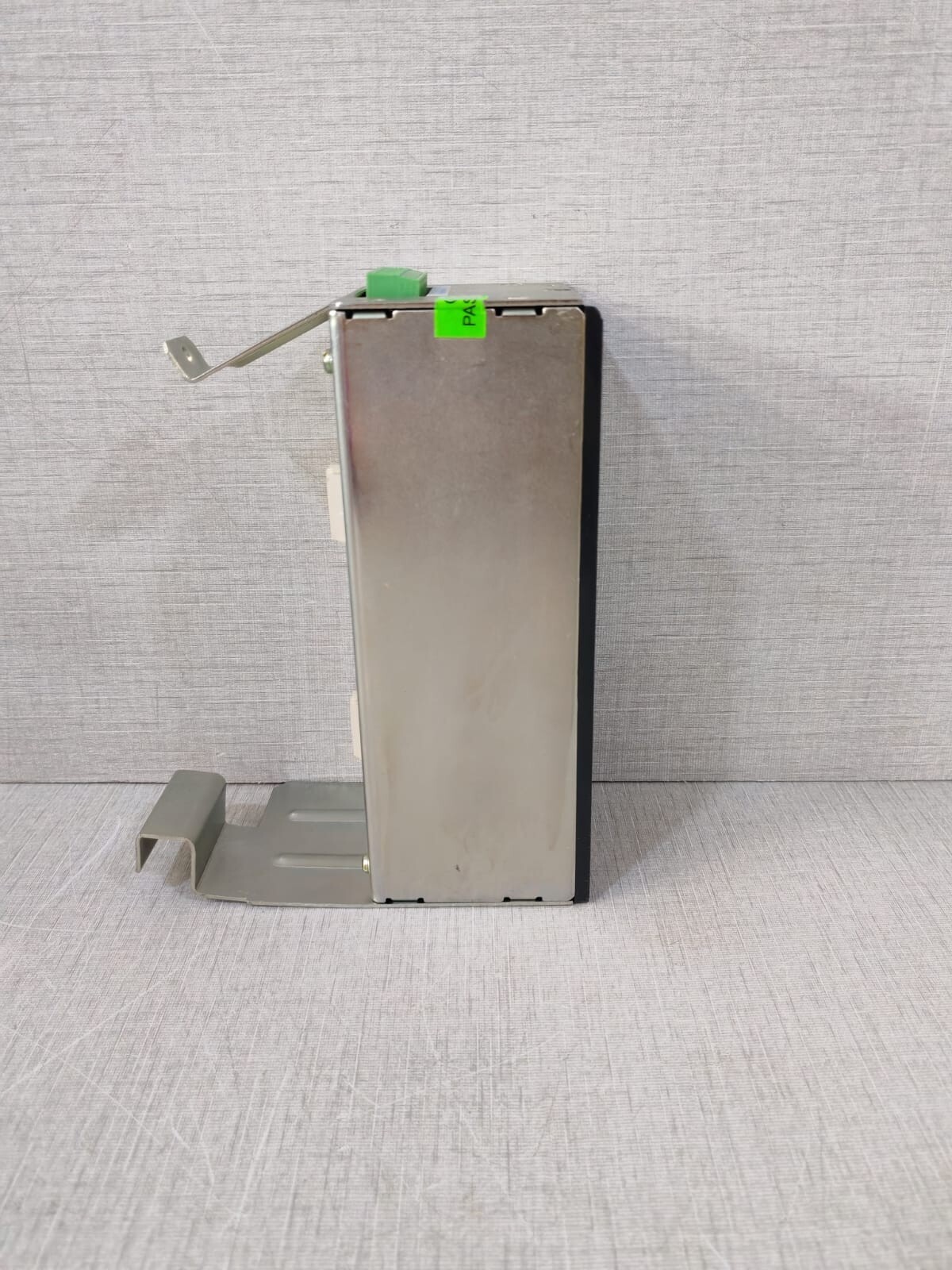 Unbranded LF90156 UN-RS2.5G Air Circuit Breaker System LF90156 Rev: 06 9