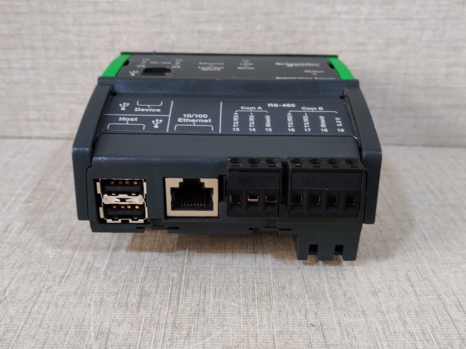 Schneider Electric SXWAUTSVR10001 Schneider Electric AS Automation Server P/n: SXWAUTSVR10001 without Base 6