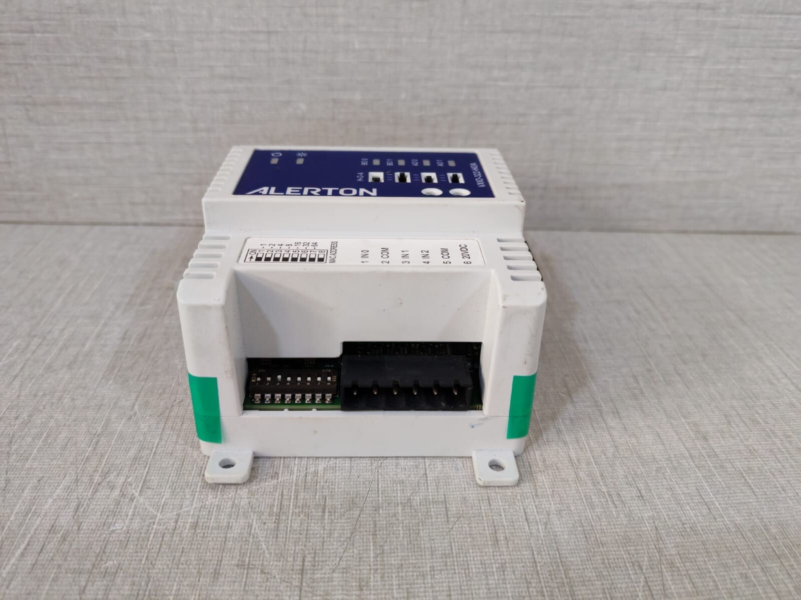 Alerton VXIO-322-HOA Alerton VXIO 322 HOA VXIO 322 HOA Bacnet Programmable I/O Expansion Module 4