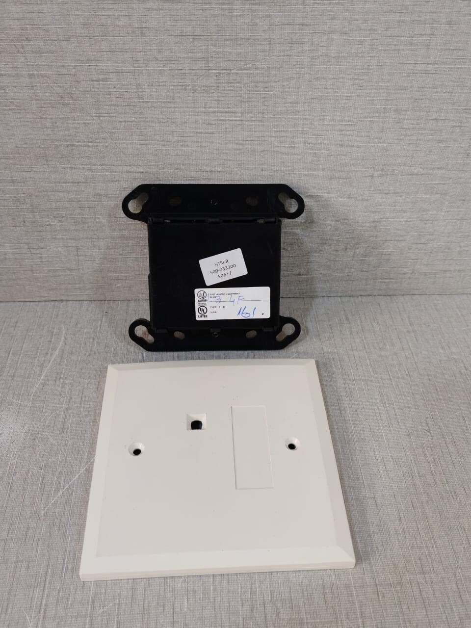 SIEMENS 500-033300 HTRI-R INTEL INTERFACE WITH RELAY
