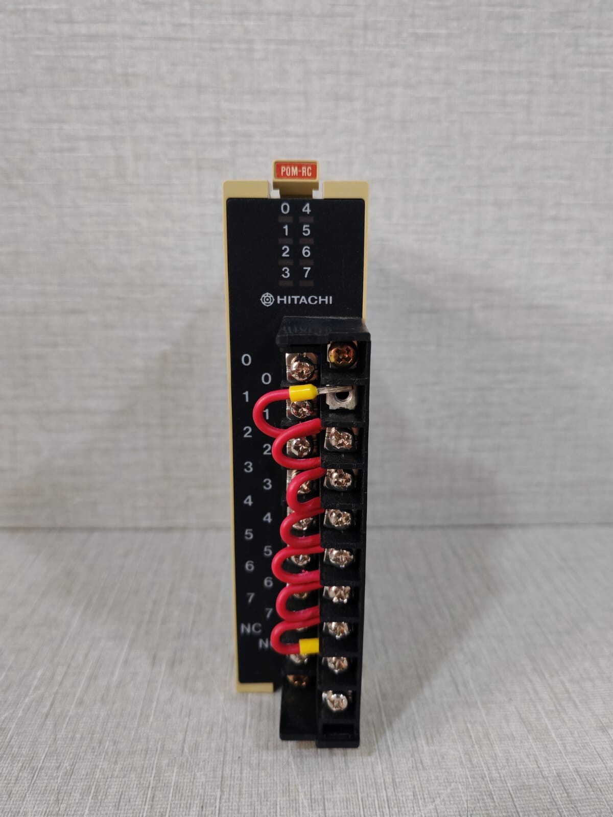 Hitachi 33018611-3 HITACHI POM-RC RELAY OUTPUT MODULE 33018611-3 2