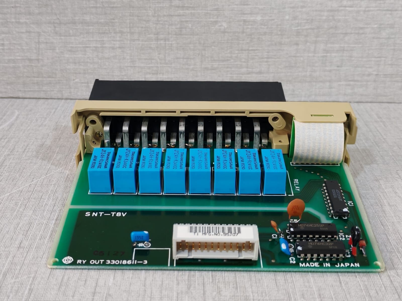 Hitachi 33018611-3 HITACHI POM-RC RELAY OUTPUT MODULE 33018611-3 7