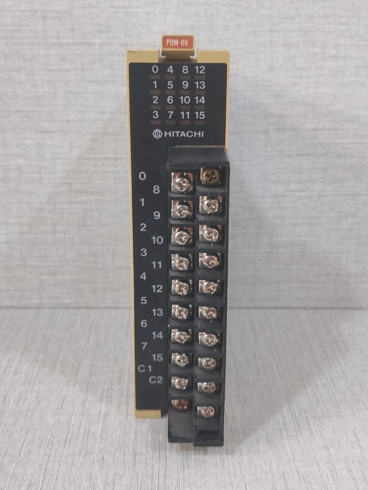 HITACHI POM-RH PROGRAMMABLE CONTROLLER 3301633-6