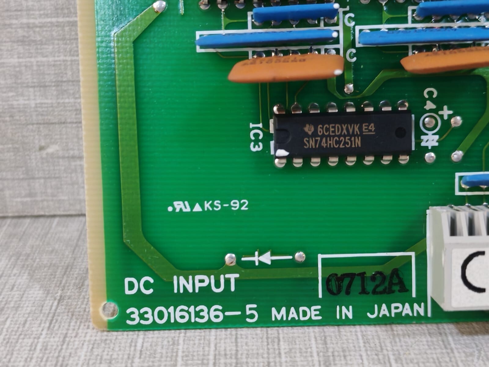 Hitachi 33016136-5 HITACHI PIM-DPH PROGRAMMABLE CONTROLLER 33016136-5 6