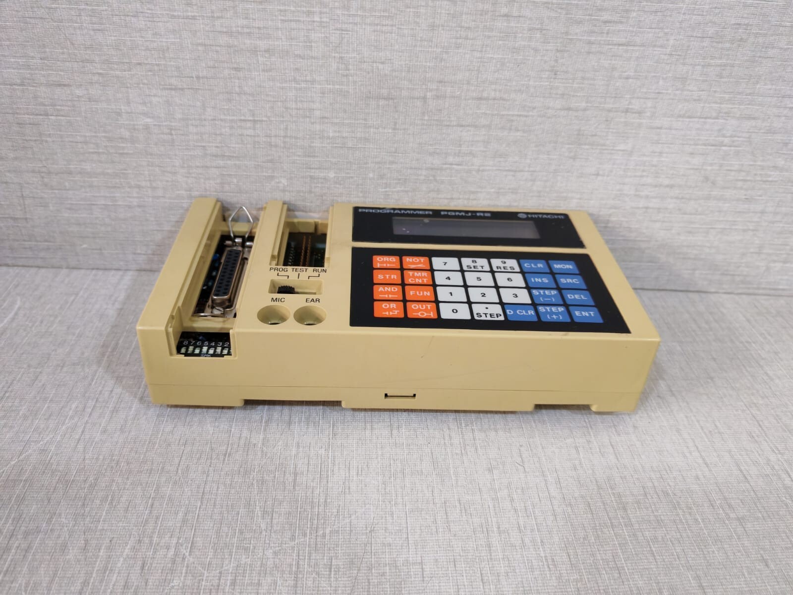 Hitachi PGMJ-R2 Hitachi PGMJ-R2 Programmer 5