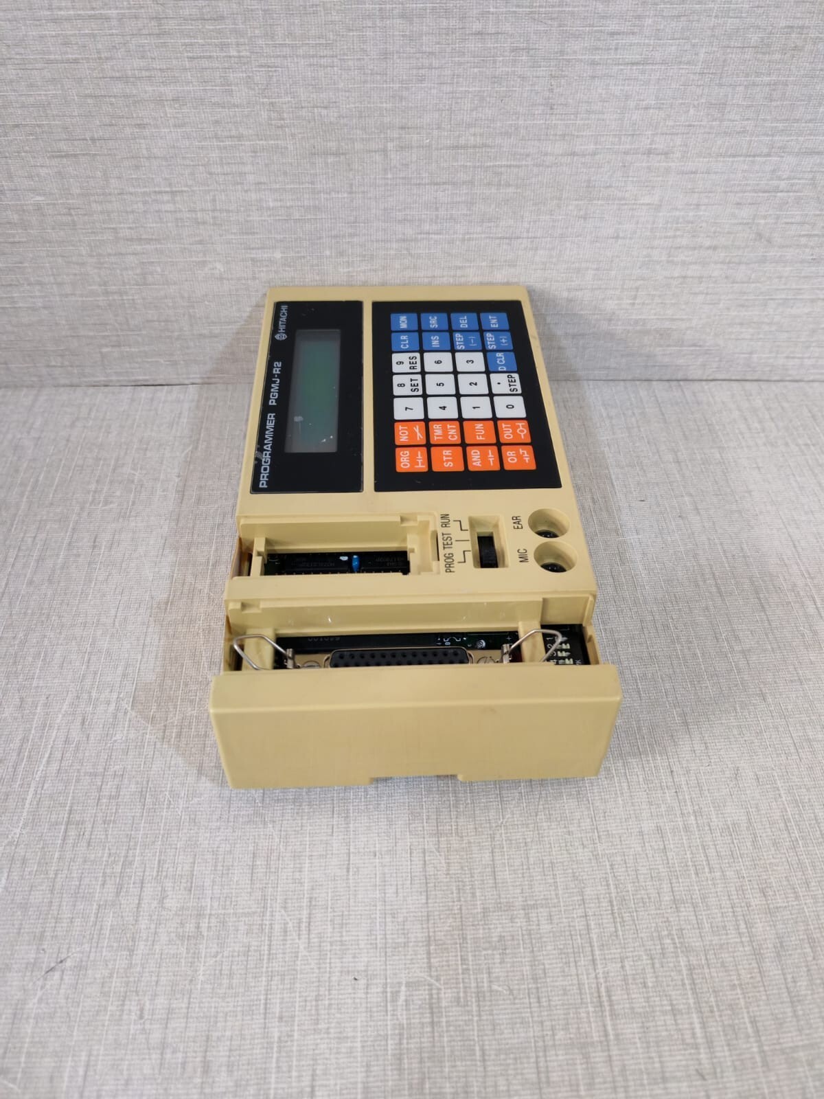 Hitachi PGMJ-R2 Hitachi PGMJ-R2 Programmer 7