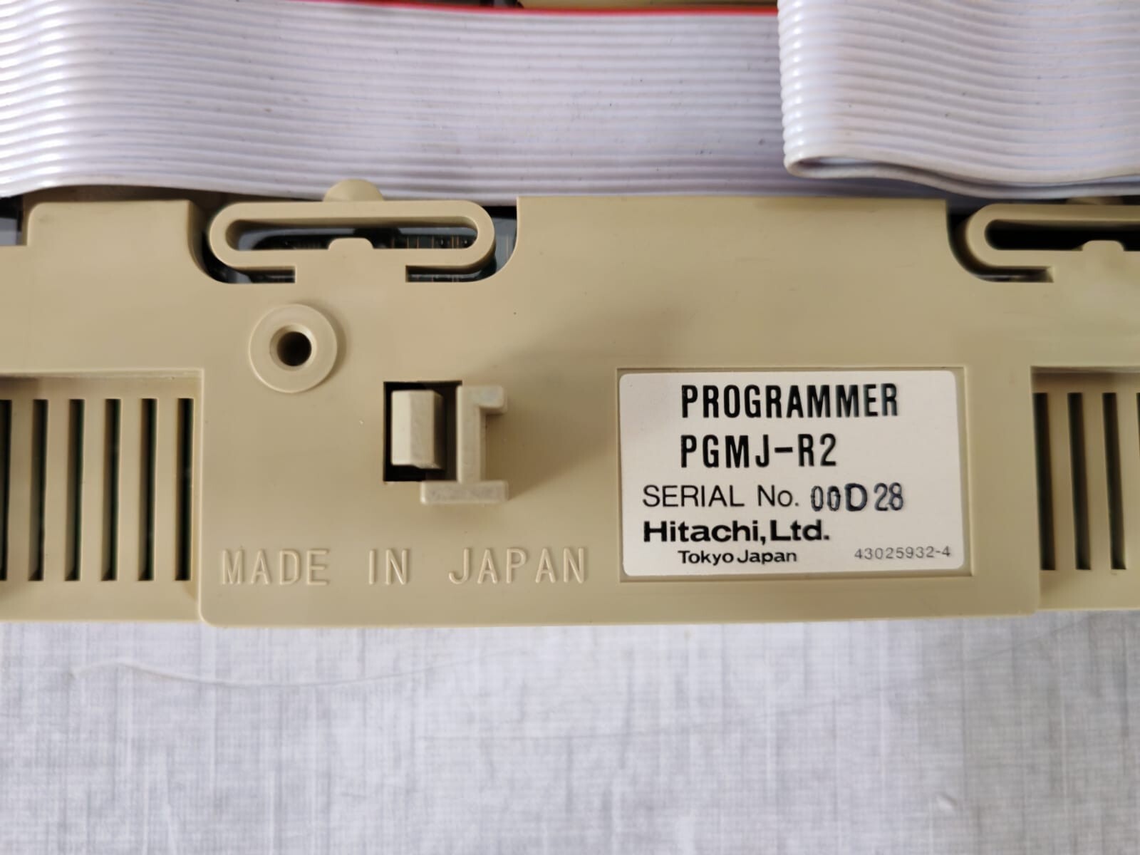 Hitachi PGMJ-R2 Hitachi PGMJ-R2 Programmer 9