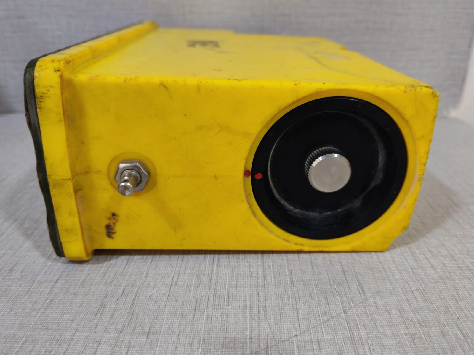 Valeport 602 CTD Valeport Model 602 CTD Version 3.00 Control Display Unit 9