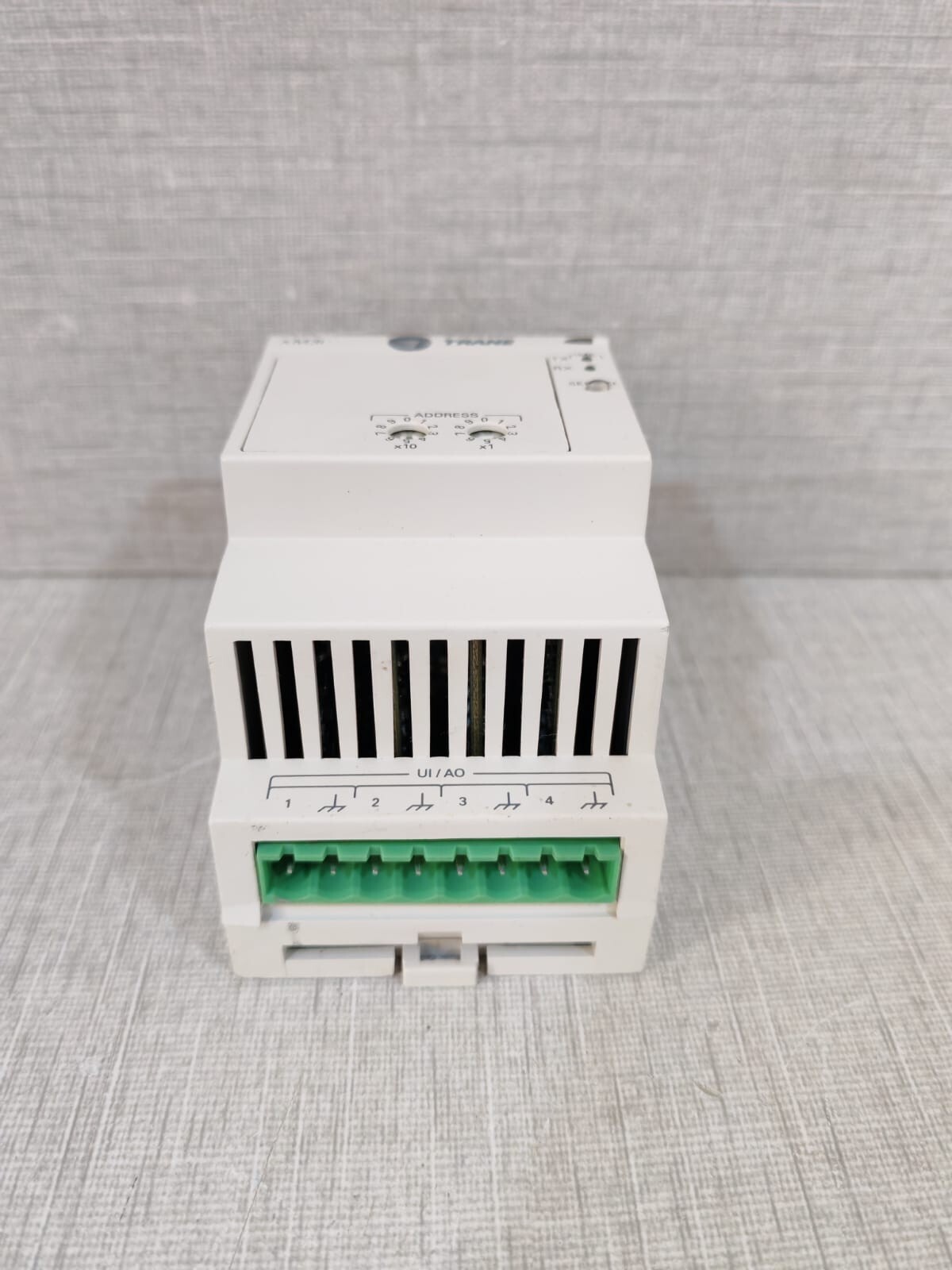 Trane X13651469010 TRANE X13651469010 EXPANSION MODULE XM30 3