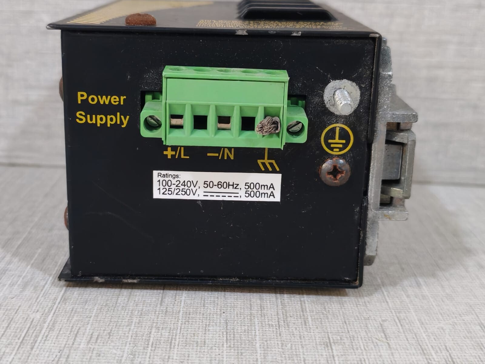 Ruggedcom RMC40-HI-BSC12 Ruggedcom RMC40-HI-BSC12 Ethernet Switch and Media Converter 6
