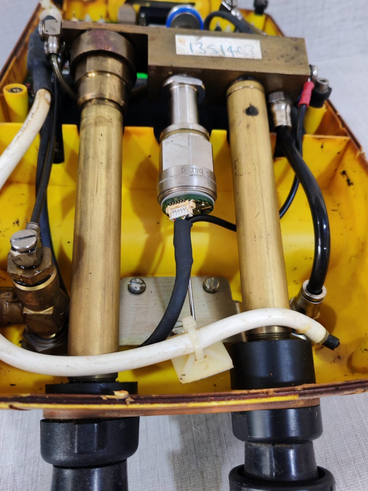DRUCK DPI-610 Druck DPI 610 IS Pressure Calibrator - or 6