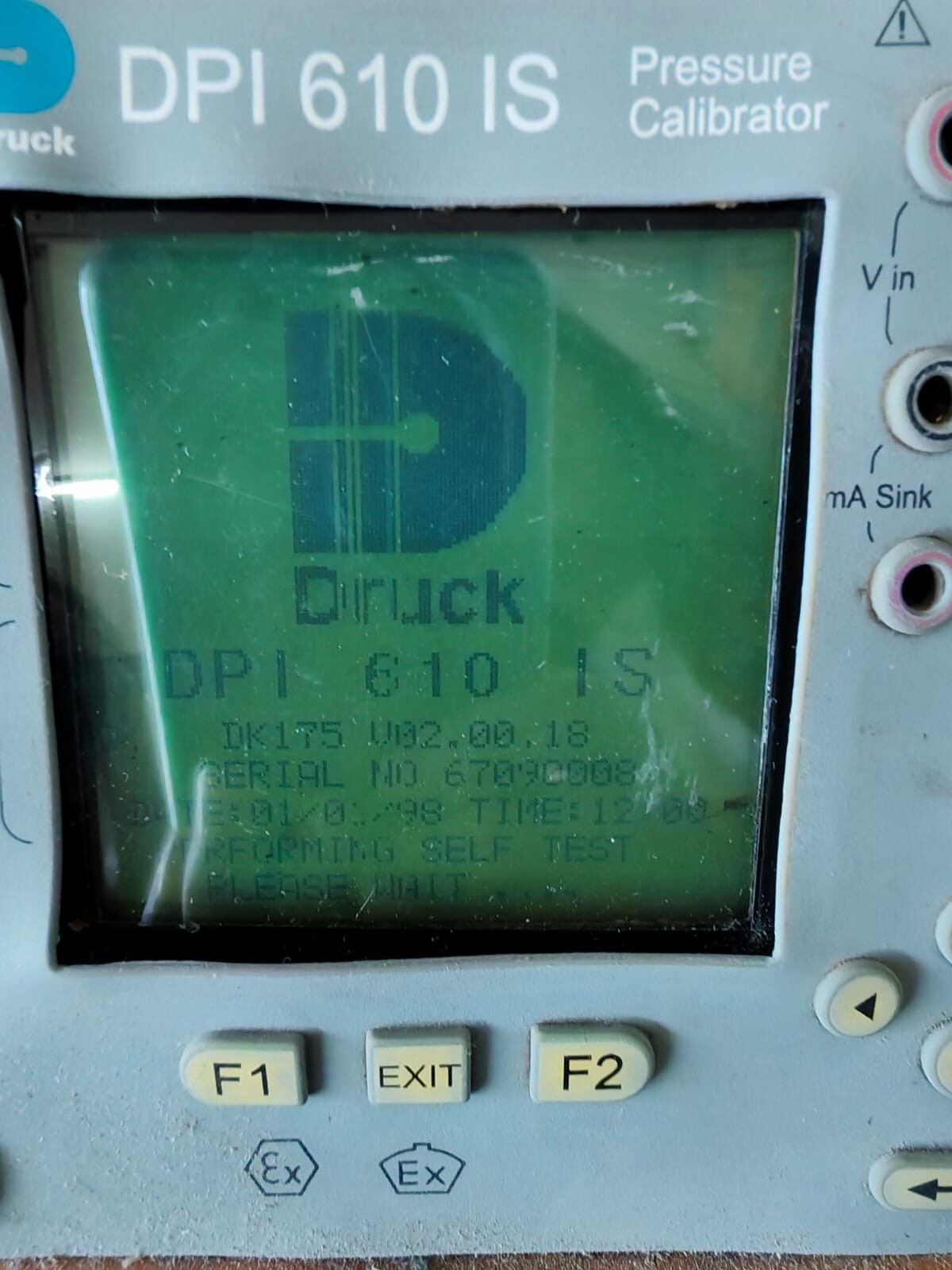 DRUCK DPI-610 Druck DPI 610 IS Pressure Calibrator - or 10