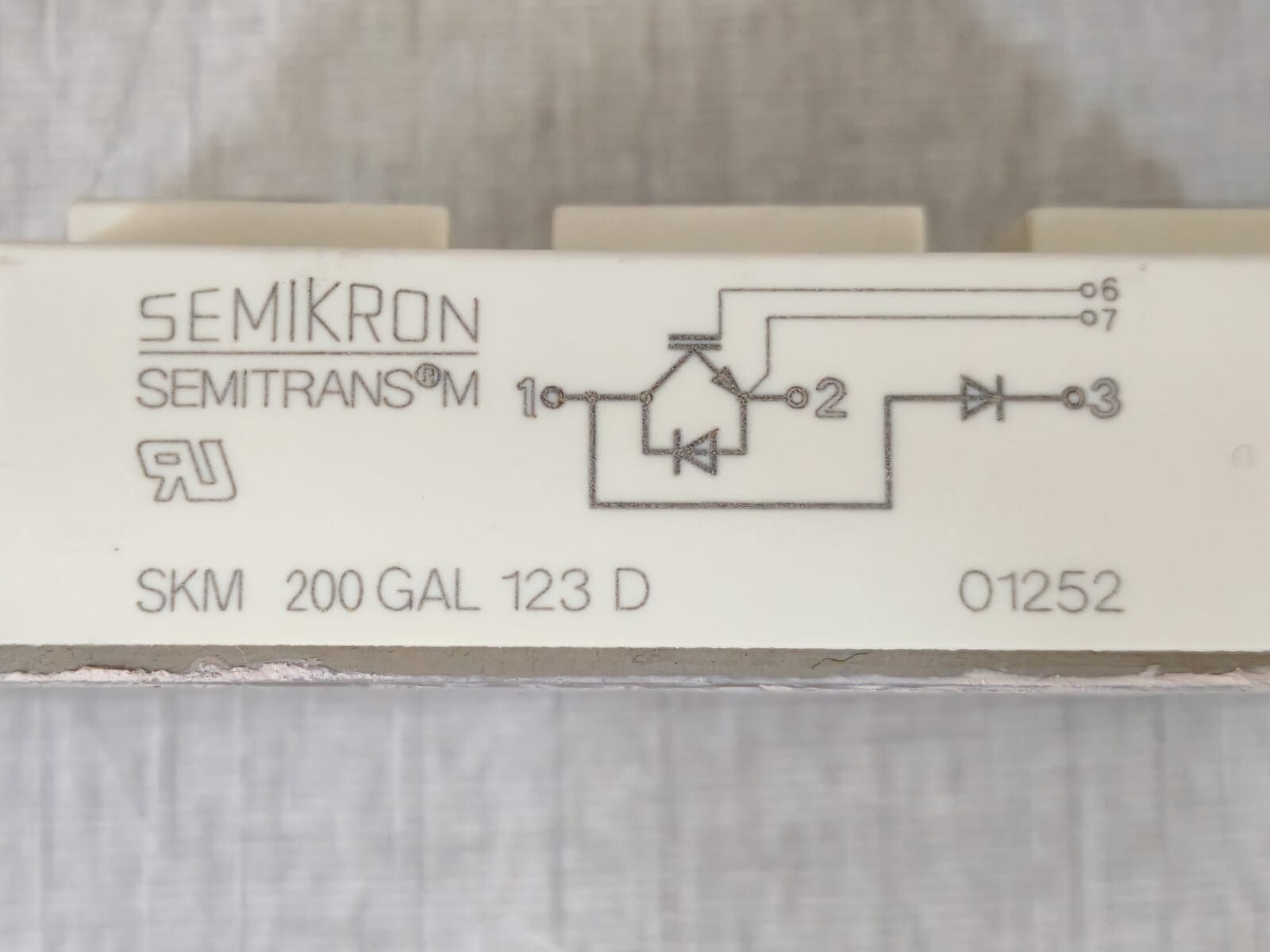 SEMIKRON SKM200GAL123D SEMIKRON SEMITRANS M Power Module SKM200GAL123D 2