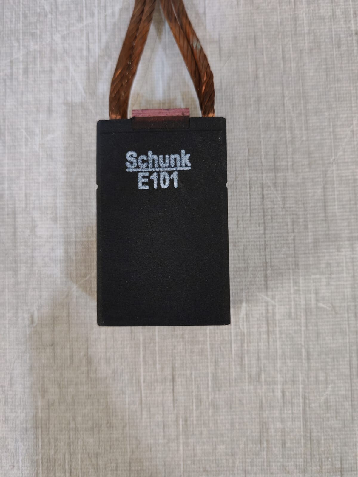 Schunk E101 Schunk Electro Graphite Carbon Brush E101 - (20X32X50mm) 2