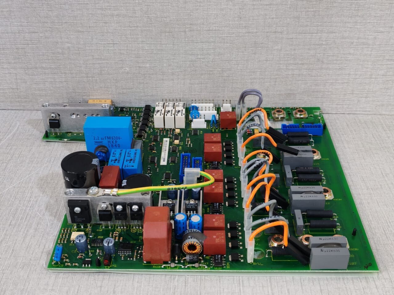 Bosch Rexroth 109-0988-3B01-04 INDRAMAT 109-0988-3B01-04 INVERTER DRIVE TRANSISTOR CIRCUIT 4
