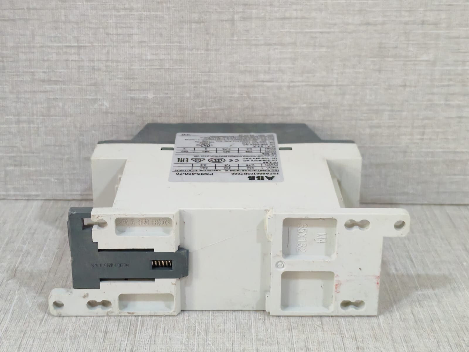 ABB 1SFA896103R7000 ABB PSR3-600-70 SOFT STARTER 1SFA896103R7000 8