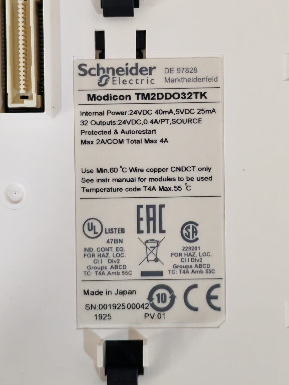 Schneider Electric TM2DDO32TK Schneider Electric Modicon TM2DDO32TK PLC Expansion Output Module 7