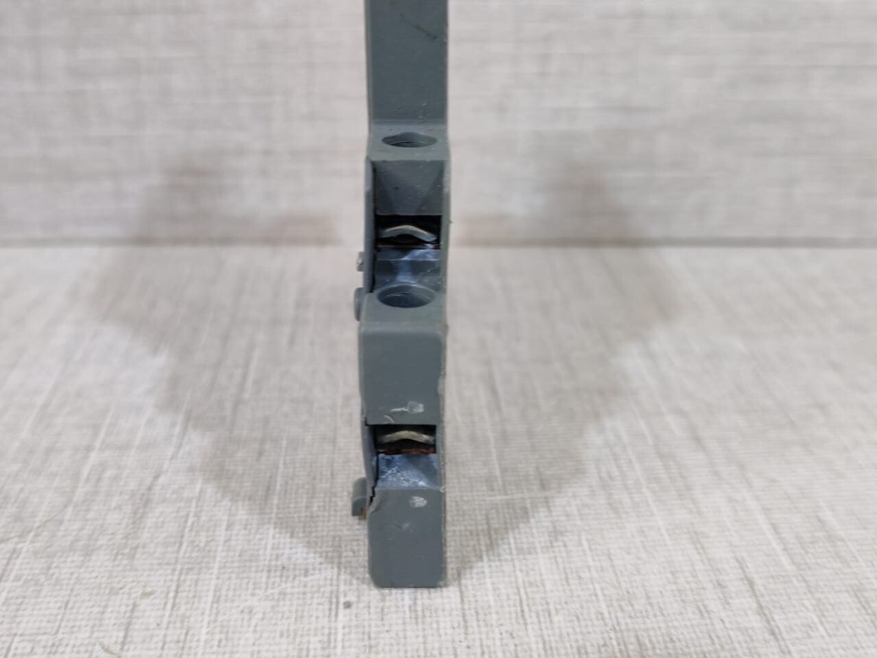 ABB 1SAM201903R1001 ABB SK1-11 SIGNAL CONTACT 1SAM201903R1001 4