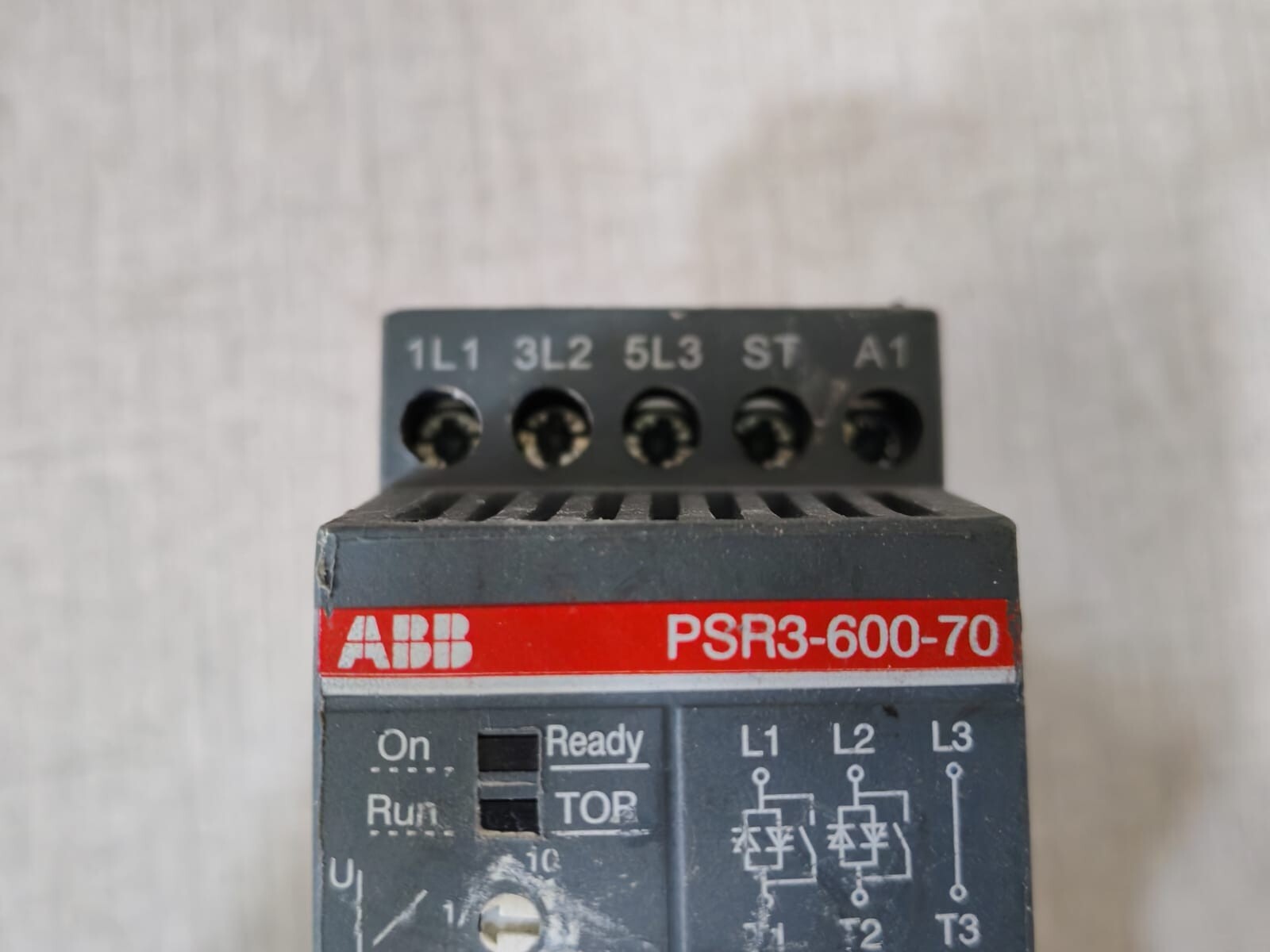 ABB 1SFA896103R7000 ABB PSR3-600-70 SOFT STARTER 1SFA896103R7000-WITH DAMAGED/BROKEN PART 2
