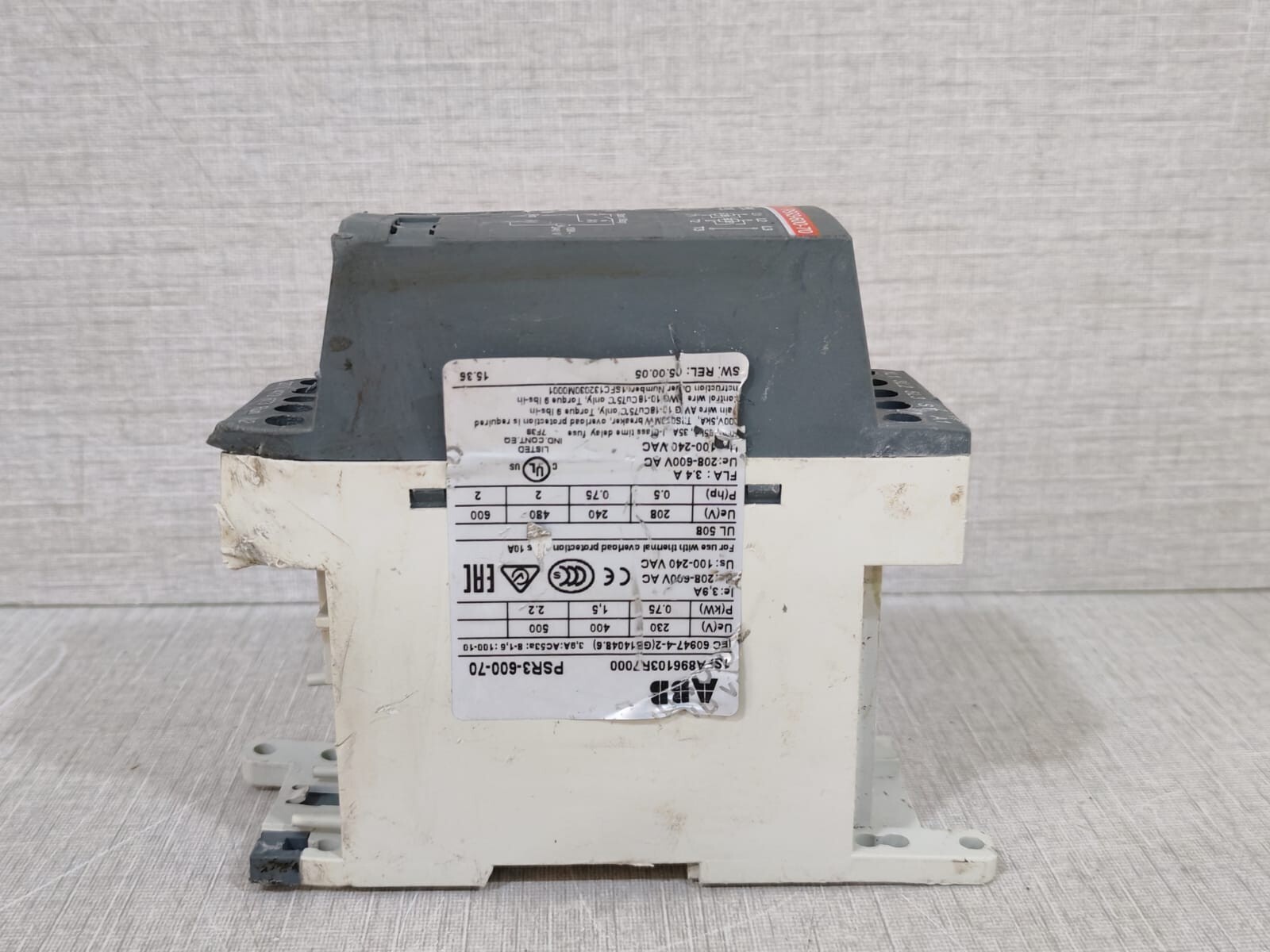 ABB 1SFA896103R7000 ABB PSR3-600-70 SOFT STARTER 1SFA896103R7000-WITH DAMAGED/BROKEN PART 6