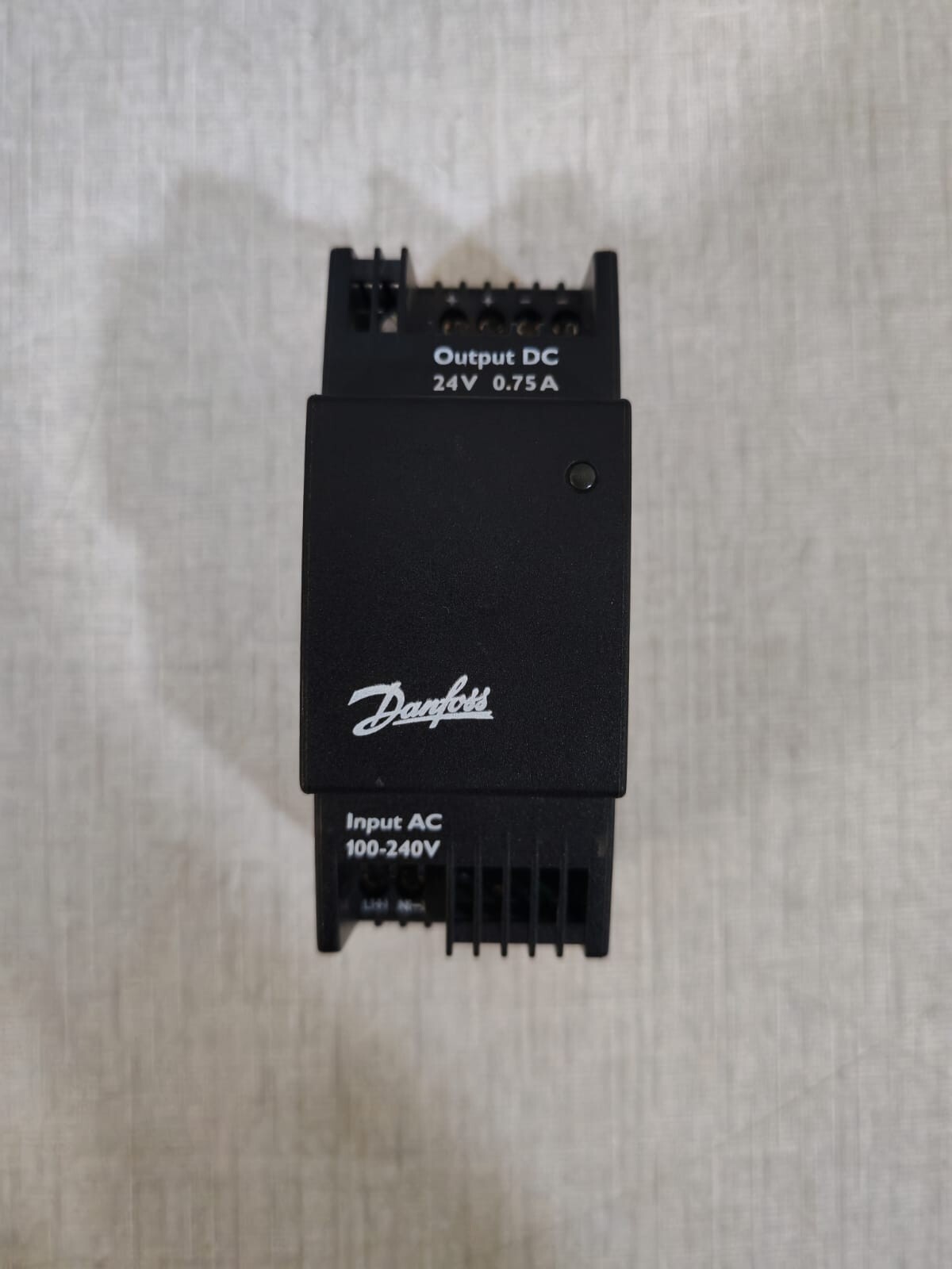 Danfoss 080Z0053 DANFOSS AK-PS 075 Power Supply 080Z0053 2