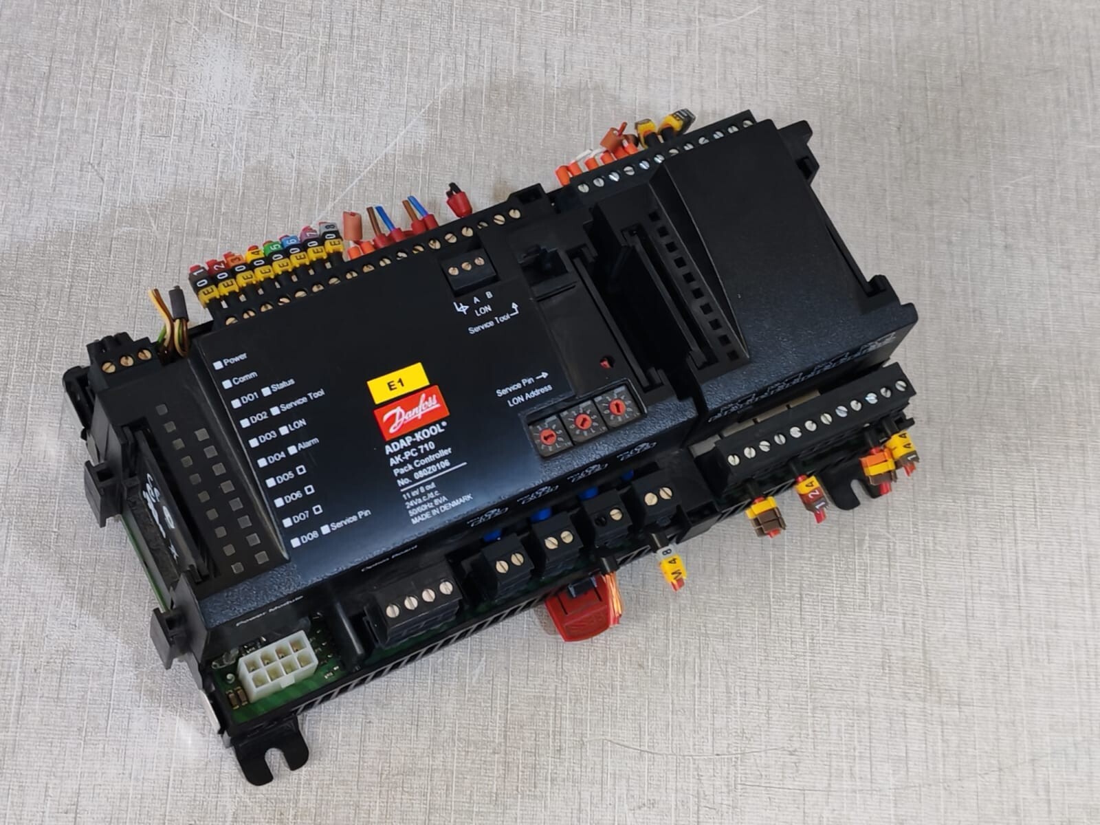 Danfoss 080Z0106 Danfoss ADAP-KOOL AK-PC 710 Pack Controller 080Z0106 4